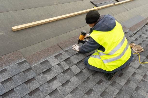 Best Residential Roofing Contractor  in La Luz, NM